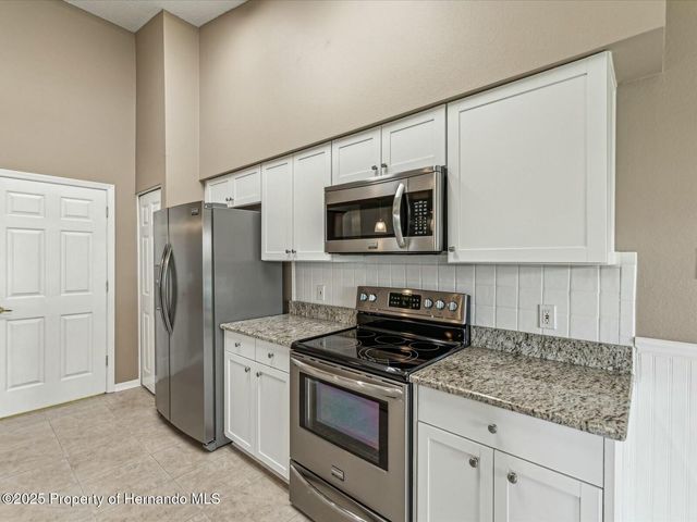 18325 Whitacre Circle, Hudson, FL 34667