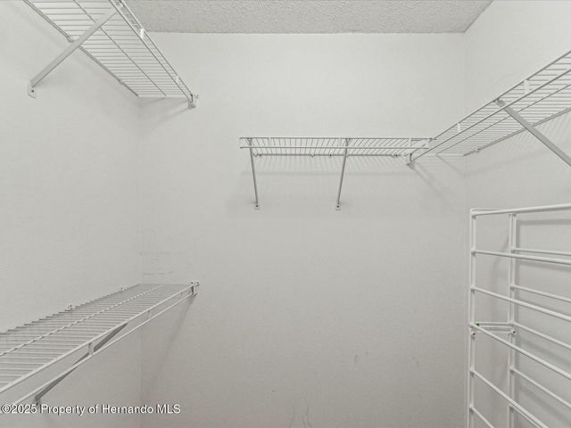 18325 Whitacre Circle, Hudson, FL 34667