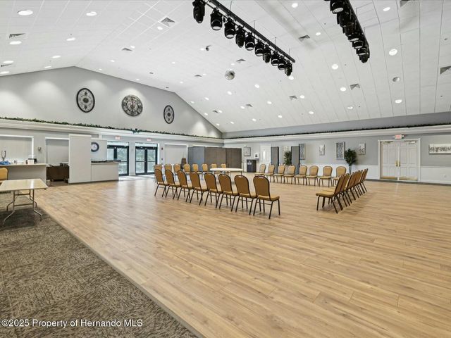 18325 Whitacre Circle, Hudson, FL 34667