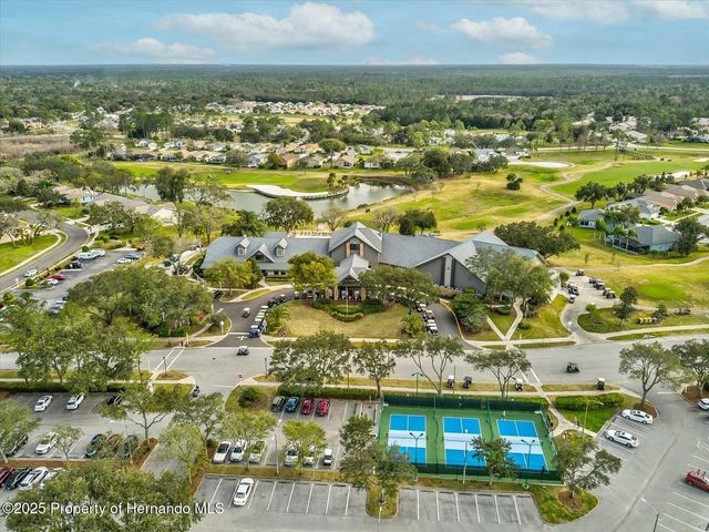 18325 Whitacre Circle, Hudson, FL 34667
