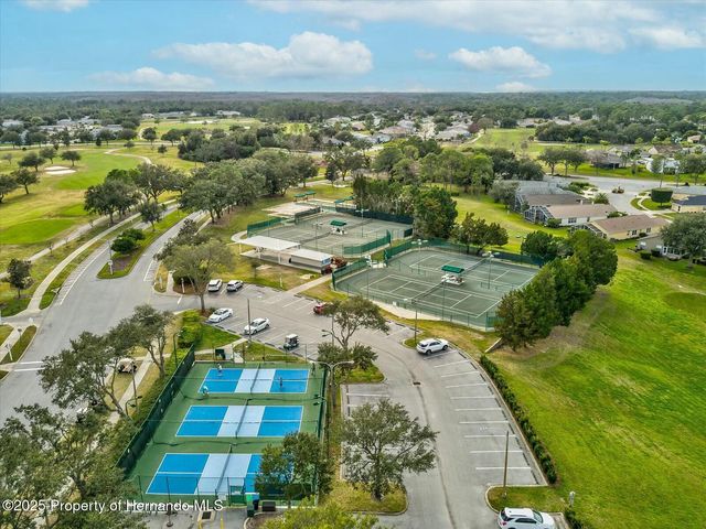 18325 Whitacre Circle, Hudson, FL 34667