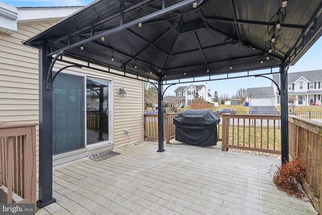 202 BARLEY FIELD CIR, Carlisle, PA 17015