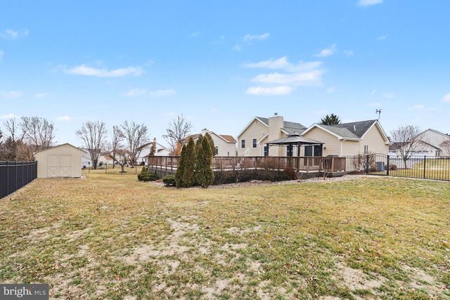 202 BARLEY FIELD CIR, Carlisle, PA 17015