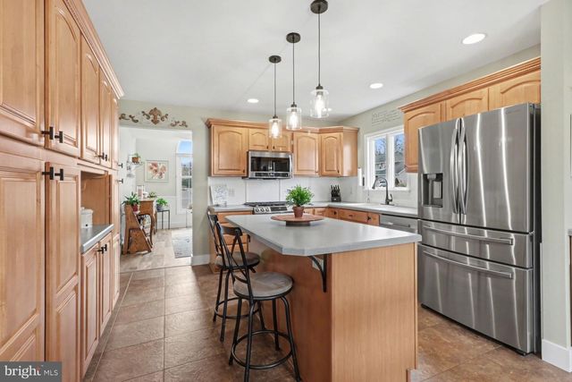 202 BARLEY FIELD CIR, Carlisle, PA 17015