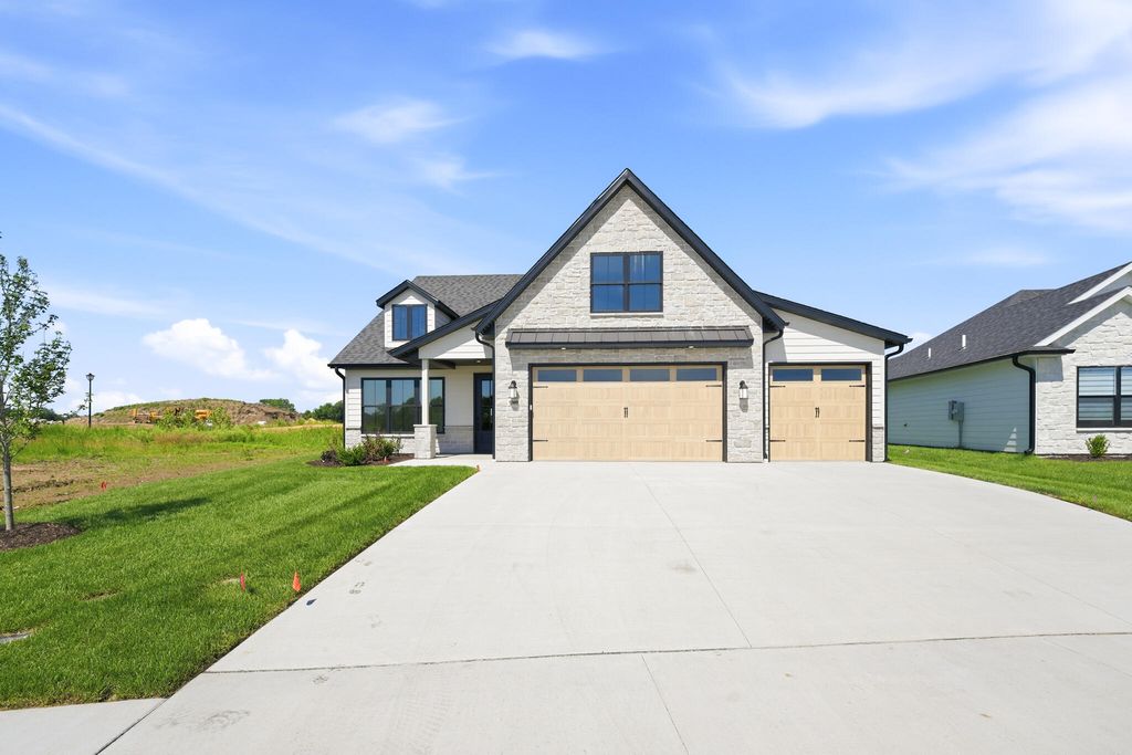 5309 STORMY DR, Columbia, MO 65203
