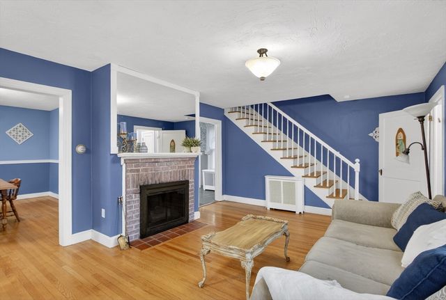 51 Brantwood Rd, Worcester, MA 01602