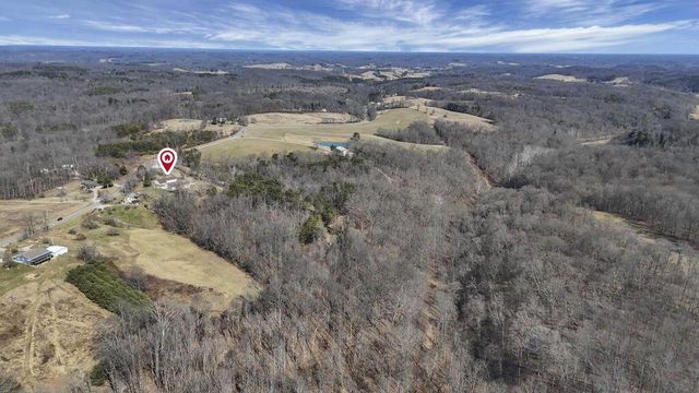 26039 State Route 180, Rockbridge, OH 43149