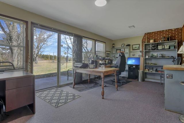 26039 State Route 180, Rockbridge, OH 43149