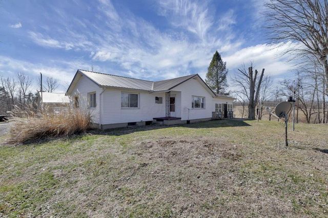 26039 State Route 180, Rockbridge, OH 43149