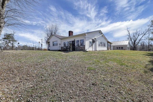 26039 State Route 180, Rockbridge, OH 43149