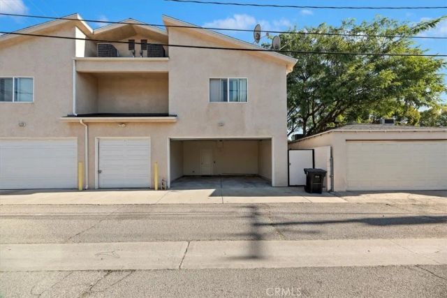 637 N. Fairview St 102, Burbank, CA 91505