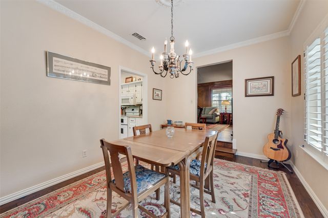 1719 Autumn Lane, Arlington, TX 76012