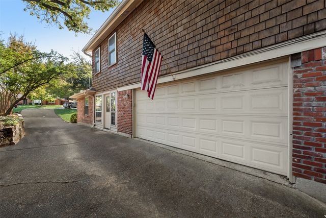 1719 Autumn Lane, Arlington, TX 76012