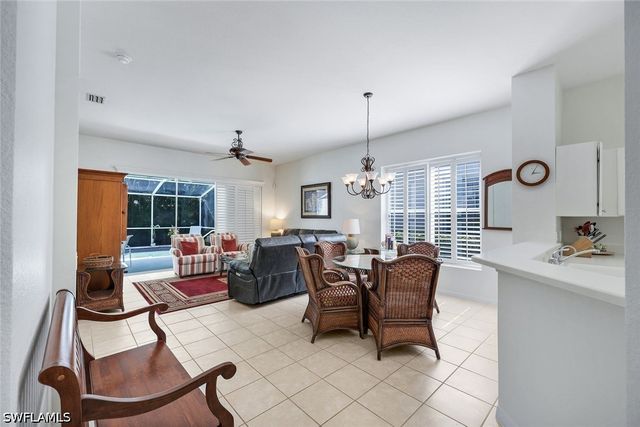 1818 Leamington LN, Naples, FL 34109