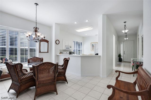 1818 Leamington LN, Naples, FL 34109
