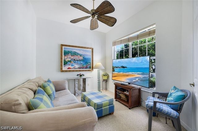 1818 Leamington LN, Naples, FL 34109