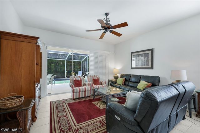 1818 Leamington LN, Naples, FL 34109
