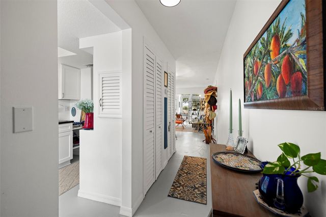 300 CLYDE LANE 106, Dunedin, FL 34698