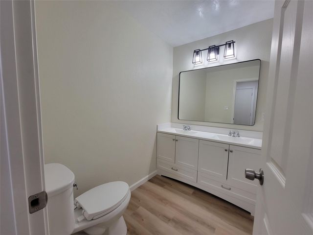 13126 S Lee Shore Drive, Willis, TX 77318