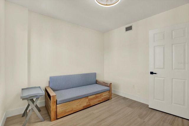 670 ISLAND WAY 1006, Clearwater Beach, FL 33767