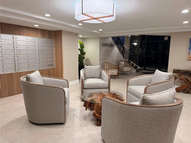 670 ISLAND WAY 1006, Clearwater Beach, FL 33767