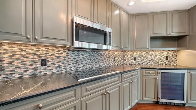 401 N POINT ROAD 504, Osprey, FL 34229
