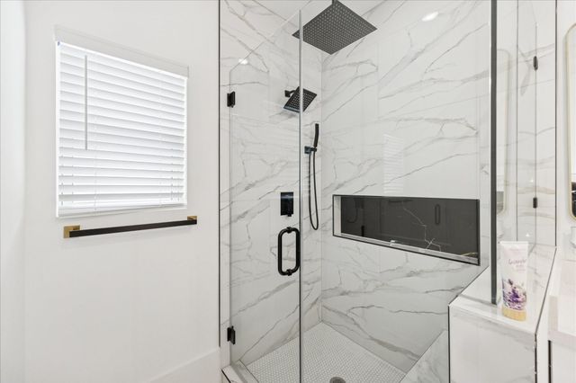 9233 Madera Road, Houston, TX 77078