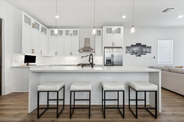 9233 Madera Road, Houston, TX 77078