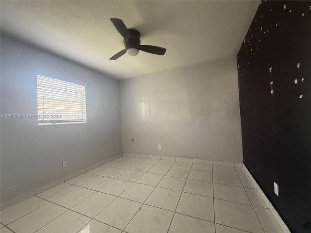 7710 NW 5th Street, Pembroke Pines, FL 33024