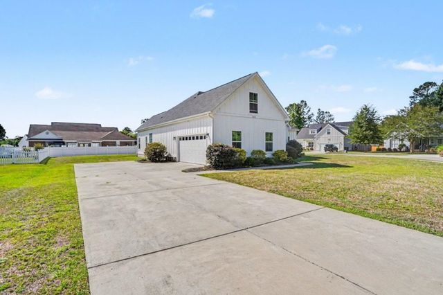 1018 Dublin Dr., Conway, SC 29526