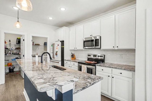 1018 Dublin Dr., Conway, SC 29526
