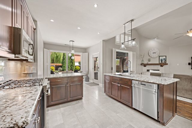 3504 Eisenhower Street, Carrollton, TX 75007