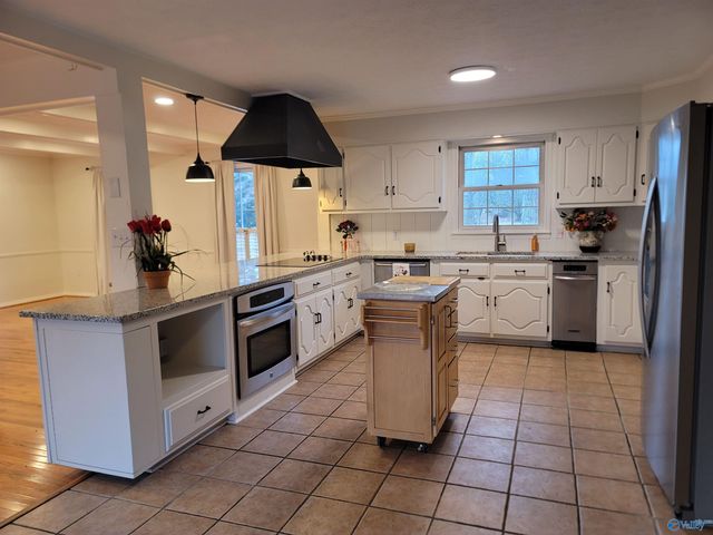 204 County Road 1470, Cullman, AL 35058