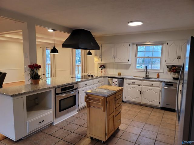 204 County Road 1470, Cullman, AL 35058