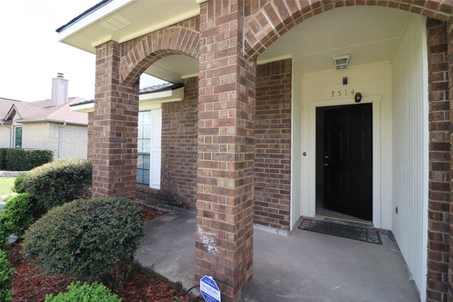 7514 Beverly Drive, Rowlett, TX 75089