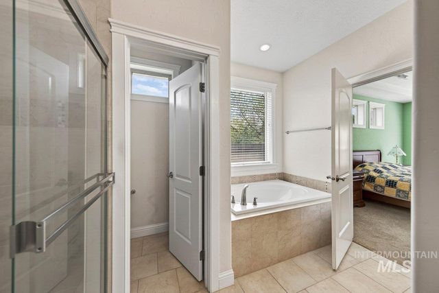 8827 W Sloan Street, Boise, ID 83714