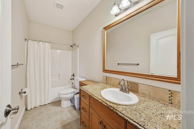 8827 W Sloan Street, Boise, ID 83714