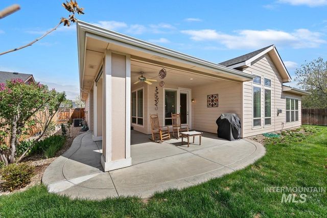 8827 W Sloan Street, Boise, ID 83714