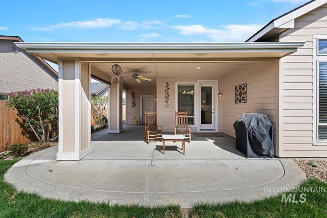 8827 W Sloan Street, Boise, ID 83714