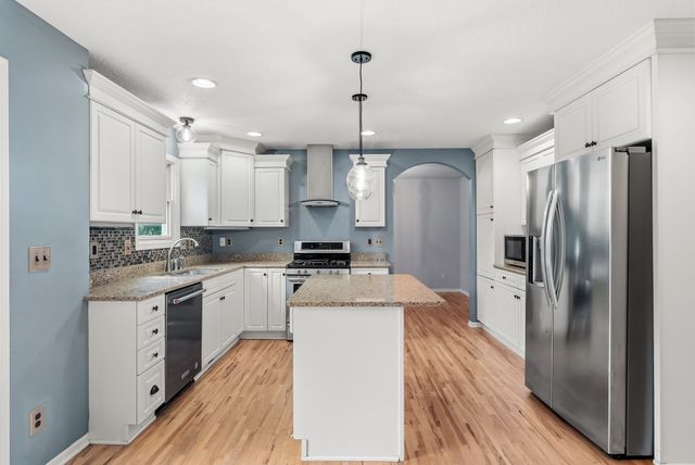 4206 SW 2nd Street, Ankeny, IA 50023