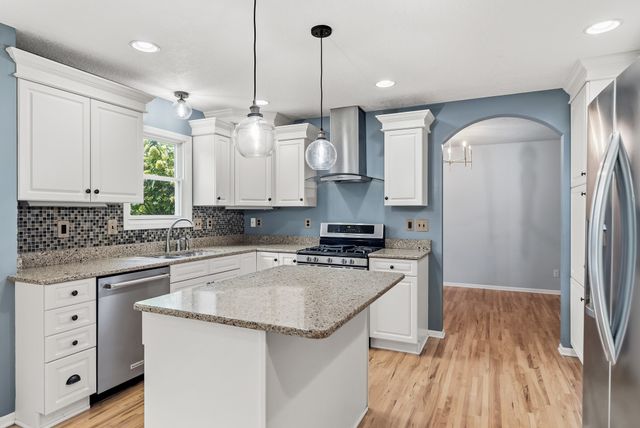 4206 SW 2nd Street, Ankeny, IA 50023