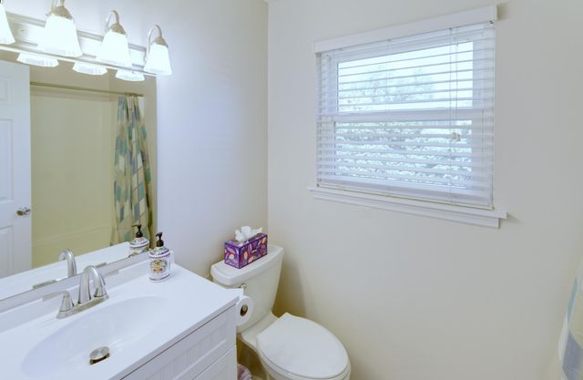 415 Parkdale Drive 16b, Charleston, SC 29414