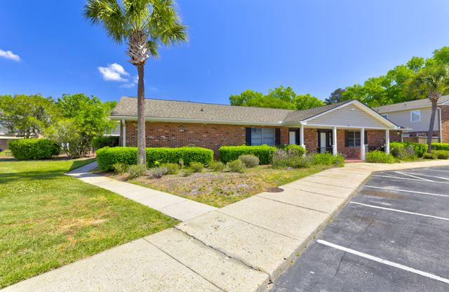 415 Parkdale Drive 16b, Charleston, SC 29414