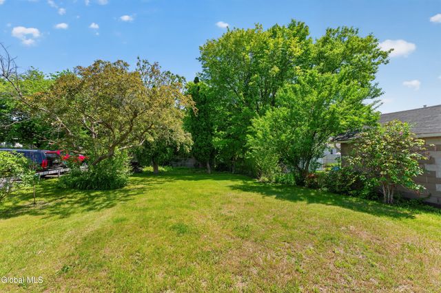 32 Osborne Road, Colonie, NY 12205