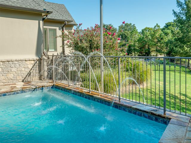 10615 S Fir Avenue, Jenks, OK 74037