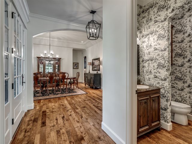 10615 S Fir Avenue, Jenks, OK 74037