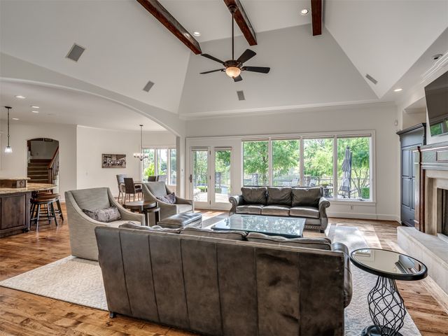10615 S Fir Avenue, Jenks, OK 74037