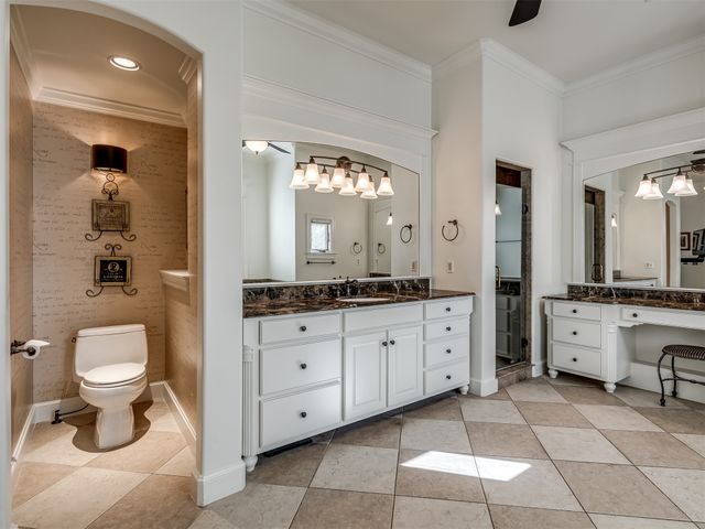 10615 S Fir Avenue, Jenks, OK 74037