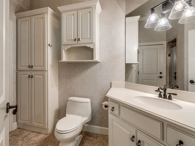 10615 S Fir Avenue, Jenks, OK 74037