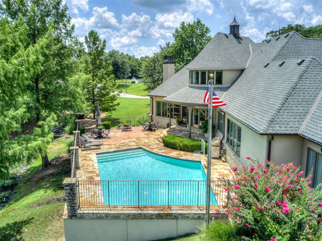 10615 S Fir Avenue, Jenks, OK 74037